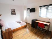 11 bedroom house to rent