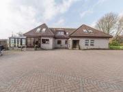 11 Bedrooms Country house for sale in Houstoun Mains...