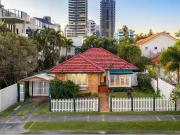 11 Cronulla Avenue, Mermaid Beach, QLD 4218
