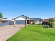 11 Damson Place, Elanora, QLD 4221