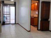 11 E/39 y 40 Departamento en alquiler en P.B. con patio