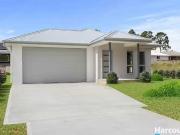 11 Figgins Loop, North Rothbury, NSW 2335