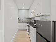 11, Hornsey Lane, Highgate, N6 Studio to rent £1,560 pcm...