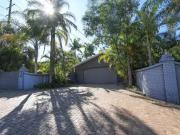 11 Kingsway Drive, Molendinar, QLD 4214