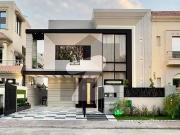 11 marla beautiful house for sale in overseas a block...