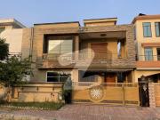 11 Marla Brand New House With Gas Available For Rent