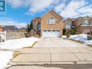 11 Redtail Crescent, Hamilton, ON, L9B 2R6 house for...