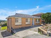11 Scenic Crescent, Albion Park NSW 2527