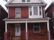11 Stirton Street Hamilton ON L8L 6E7 2 Bedroom...