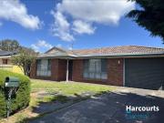 Home close to shops, schools and public transport