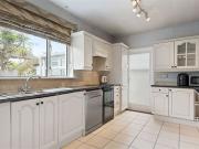 11 Tonlegee Drive, Raheny, Dublin 5 DNG Raheny 4930...