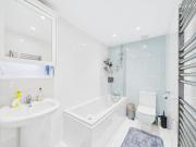 11a Manor Grove, Beckenham, BR3, London