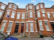11b Eglantine Gardens