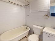 1201 Leavenworth Street 3 Bedroom 1 Bath