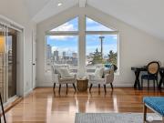 1203 5th Ave N, Seattle, WA 98109