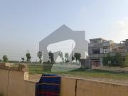 120 Sq Yard West Open Leased Park Facing Plot For Sale...