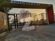 120 Yards 40ft Road Facing Plot With Possession