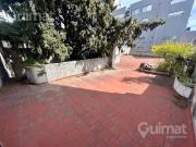 120m2 Casa 3 amb c/ cochera, patio y terraza