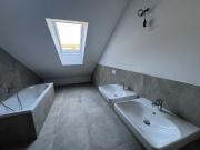 120m² exklusive Dachgeschosswohnung mit Balkon in...