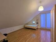 Helle, große 5 Zimmer Maisonette Wohnung nahe Rathaus... Helle, große 5 Zimmer Maisonette Wohnung nahe Rathaus...