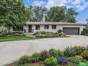 1216 S 108th St, Omaha, NE 68144