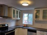 121 Benjamin Boulevard Main Toronto ON M1K 3P4 3 Bedroom...