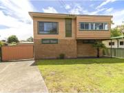 121 Wyong Road, KILLARNEY VALE House for rent Listed by...