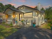 1222 SW Wayne Ave, Topeka, KS 66604