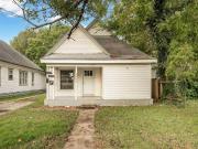 1223 S Main St, Wichita, KS 67213