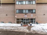 122 2095 Roche Court, Mississauga, ON, L5K 2C8 townhouse...