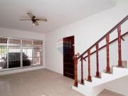 122 Área Útil Sobrado Alugar, 3 Dormitórios localizado...