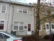 122 Hewitt St, Trenton, NJ 08611