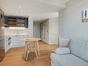 1237 Lismer | Quintain Living