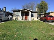 123 E Dennett Ave, Fresno, CA 93728