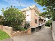 1/24 Chatsworth Road, Greenslopes, QLD 4120