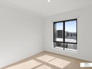12/50 Plush Circuit, Epping, VIC, 3076
