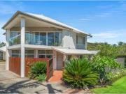 1/25 Lake Street, North Avoca Townhouse for rent Listed...