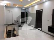 125 Square Yards, 3 Bedrooms Modern Style Luxurious Ali...