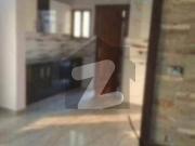 125 Square Yards Luxury Villa Available For Sale in...