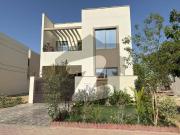 125sq yd luxury villa for sale, in ali block. A PLUS...