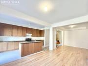 1261 Jim Brewster Circle Oshawa Ontario L1G 7S1 1261 Jim...