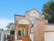 12/62 Bourke Street, North Wollongong Apartment