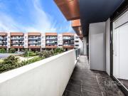 126/50 Catamaran Drive, Werribee South