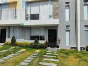 126mil Amplia casa en venta, Tumbaco junto a Ruta Viva