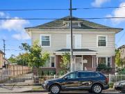 1276 W 22nd St, Los Angeles, CA 90007 | MLS #250042 |...