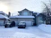 127 Berard Crescent, Fort Mcmurray, AB, T9K 1V8 house...