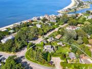 127 Inlet Road W