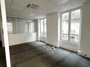 127 m2 de bureaux de standing à louer Miromesnil /...