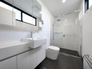 1/27 Nicholson St, Bentleigh VIC 3204 Townhouse For Rent...