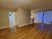 12804 91 St NW Edmonton, AB 3 Bedroom Apartment for Rent...